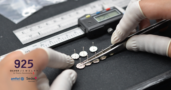 QC Process After Polishing Our Wholesale Silver Stud Earrings